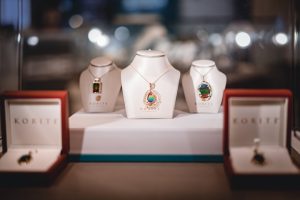 阅读有关该文章的更多信息 Looking for a Jewelry store in 75074? Allen Gold and Silver Exchange near You & 4U – BUY SELL TRADE JEWELRY, DIAMONDS & GOLD