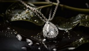 Przeczytaj więcej o artykule Maximizing Value: Estate & Inherited Jewelry Tips